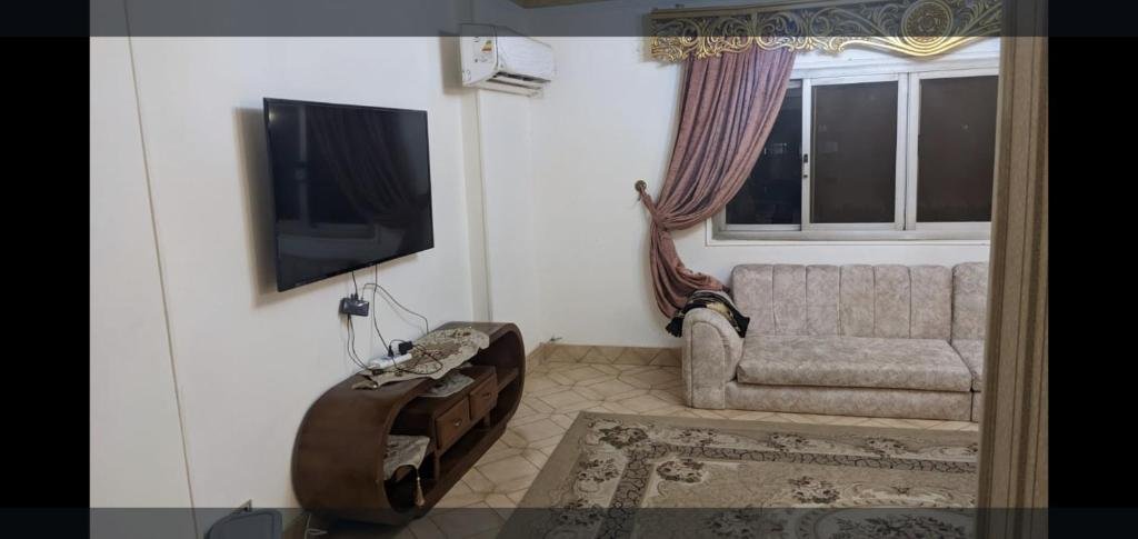 Гиза: 3 Bedroom Luxury Apartment at the Heart of Cairo
