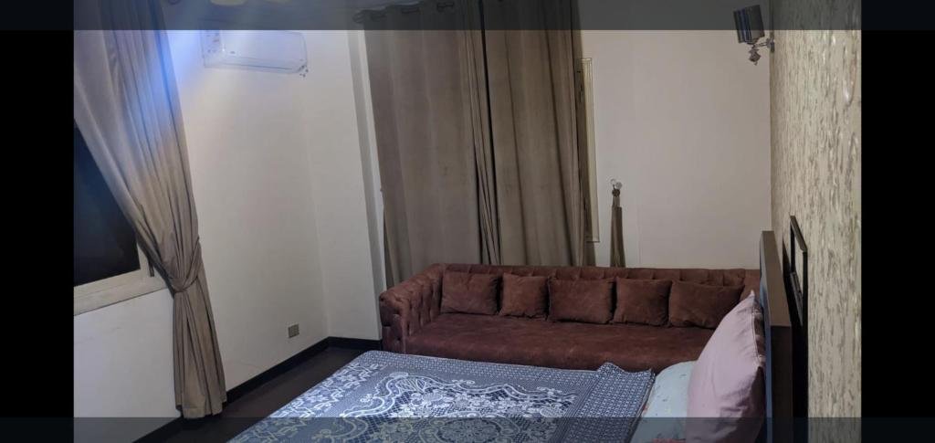 Гиза: 3 Bedroom Luxury Apartment at the Heart of Cairo