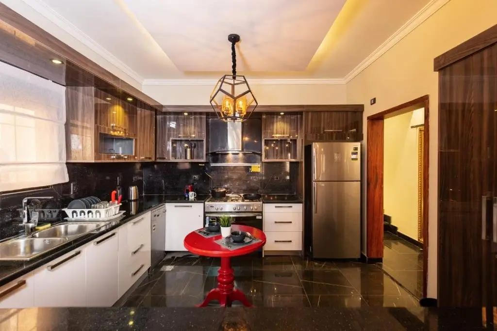 Каир: The Bold Parisian House - Steps From The Best Mall in Cairo