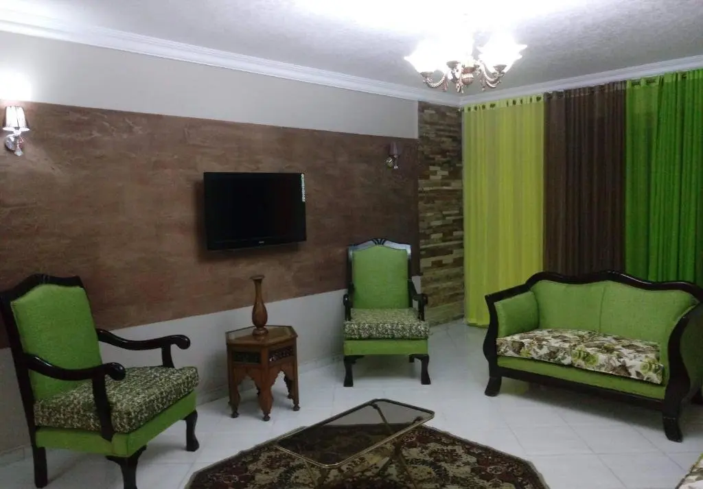 Гиза: Aziz Apartment