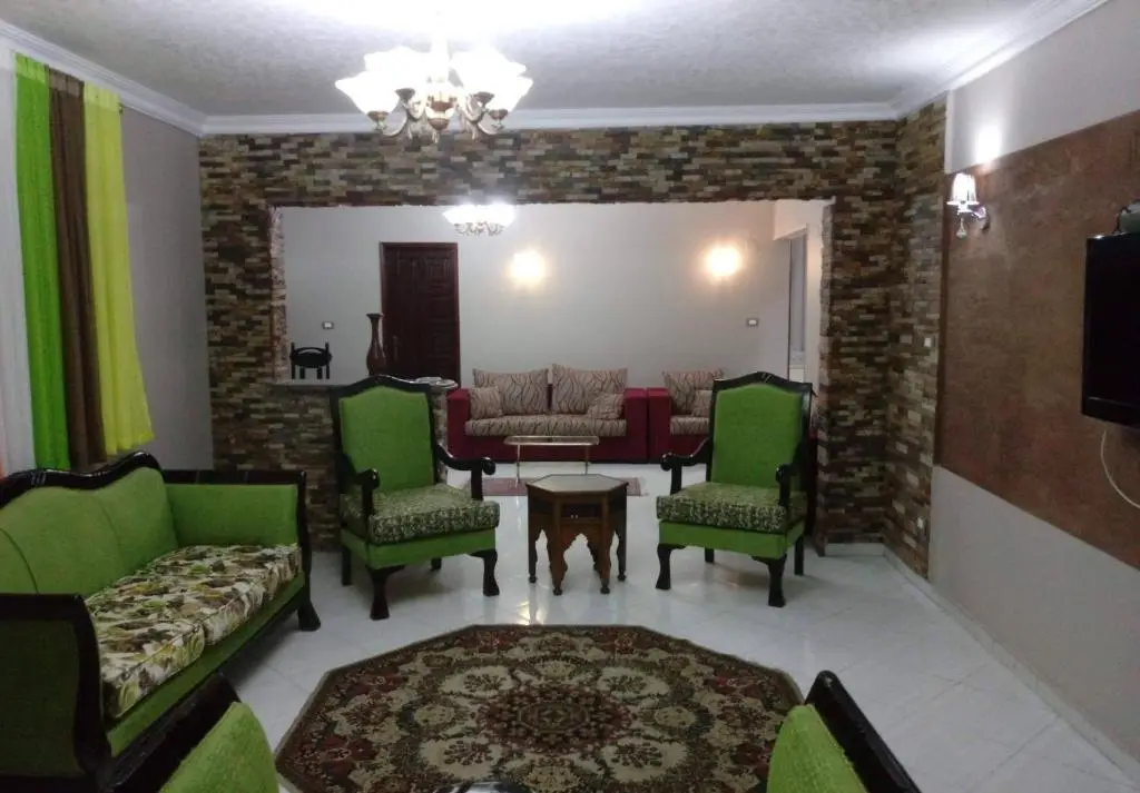 Гиза: Aziz Apartment