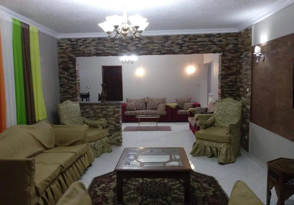 Гиза: Aziz Apartment