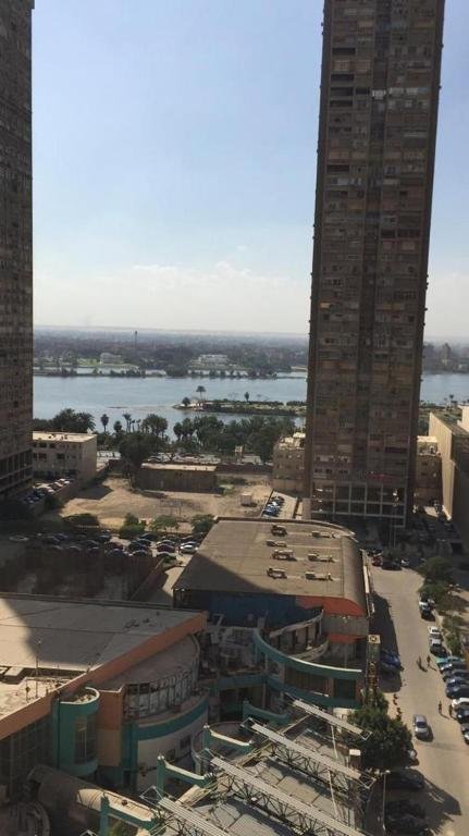 Каир: 119برج الكرنك شارع مصر حلوان الزراعي