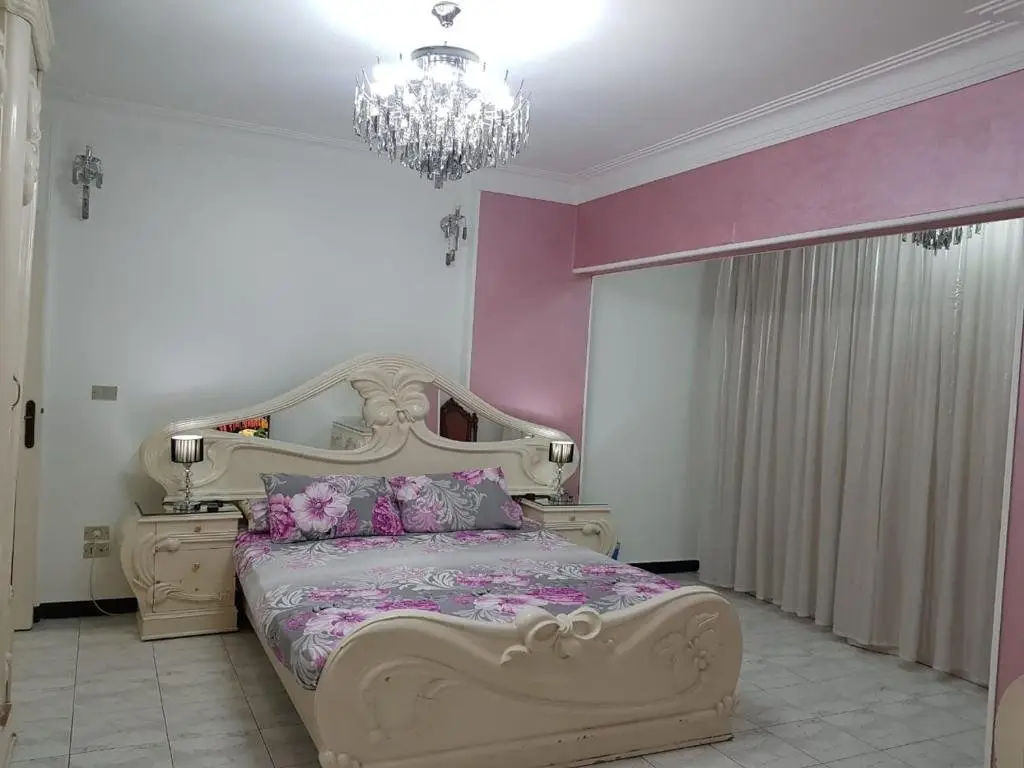 Unique Apartment in Sheraton Heliopolis — фото 1