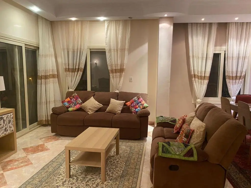 Каир: 3 Room Apartment at Fifth Settlement with Hot Tub