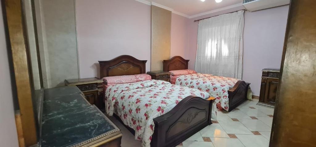 Каир: Comfy 2 Bedrooms Apartment in Cairo 98-5
