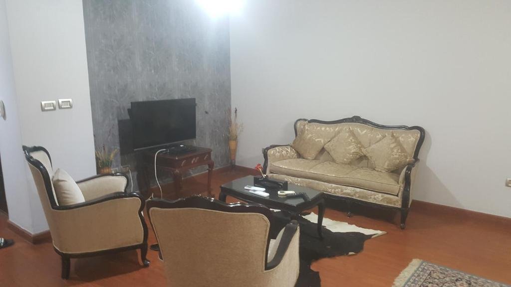 Каир: Holiday Villa 1