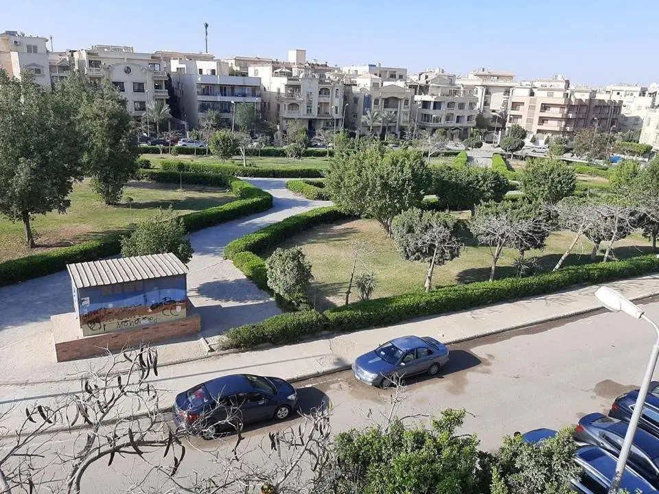 Каир: Small Friendly Apart In a Villa - New Cairo 5th Settlement