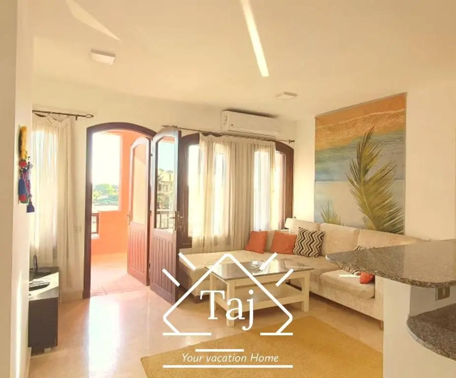 Эль-Гуна: Taj Home, Amazing pool and lagoon view 2bedrooms apartment
