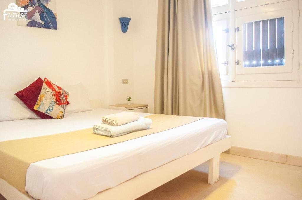 Эль-Гуна: El Gouna 1 bedroom apartment in West Golf Y12