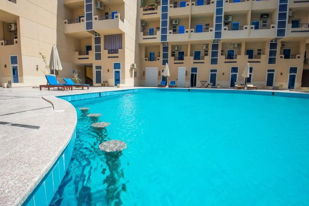 Хургада: Poolside With Patio Near El Gouna - 2 x Large Pools & Kitchen - European Standards - Tiba Resort P4