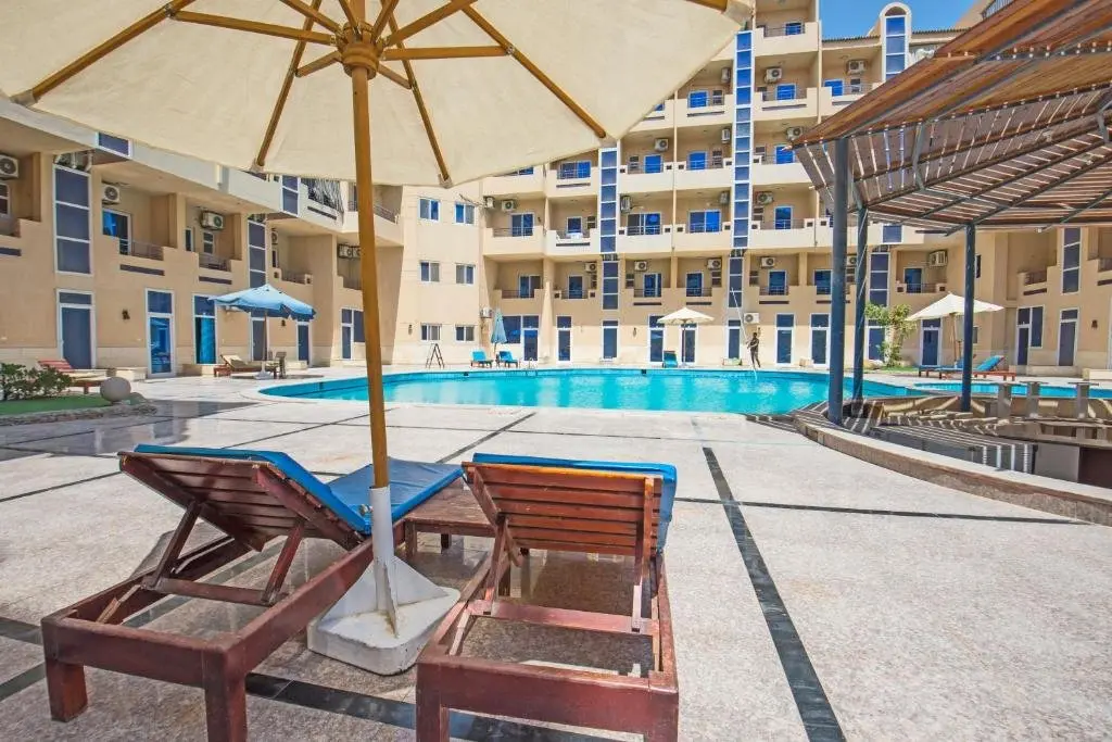 Хургада: Poolside With Patio Near El Gouna - 2 x Large Pools & Kitchen - European Standards - Tiba Resort P4