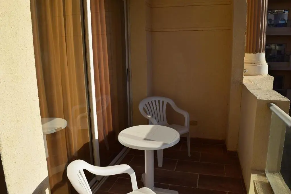 Хургада: Florenza Khamsin 1 Bedroom Apartment with Swimming Pool View