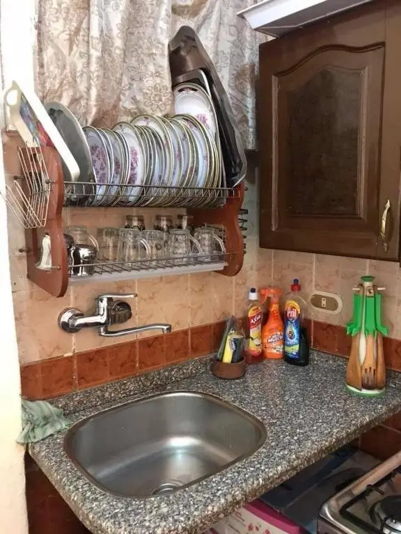 Александрия: Cozy new 2 BD Amazing beach view Next to Hilton hotel Family only !العائلات فقط