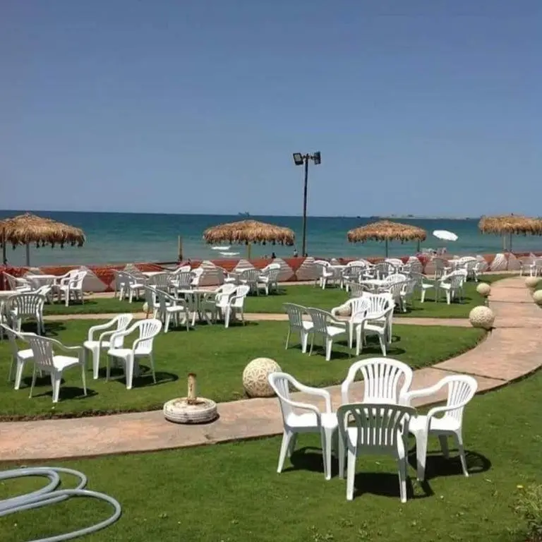 Александрия: شاليه للايجار في المعموره الشاطئ الاسكندريه مصر للتواصل 01272849001