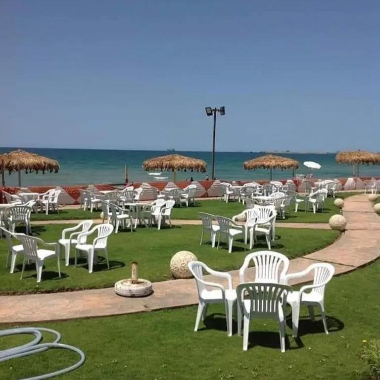 Александрия: شاليه للايجار في المعموره الشاطئ الاسكندريه مصر للتواصل 01272849001