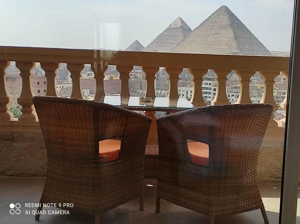 Гиза: pyramids view suite/vista piramidi