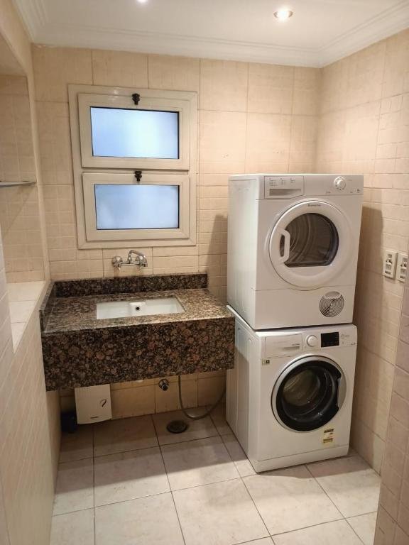 Каир: Super Deluxe Apartment in Sheraton Area near Cairo Int'l Airport