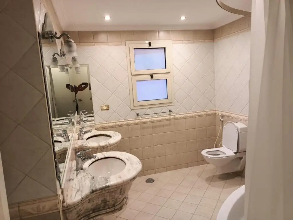 Каир: Super Deluxe Apartment in Sheraton Area near Cairo Int'l Airport