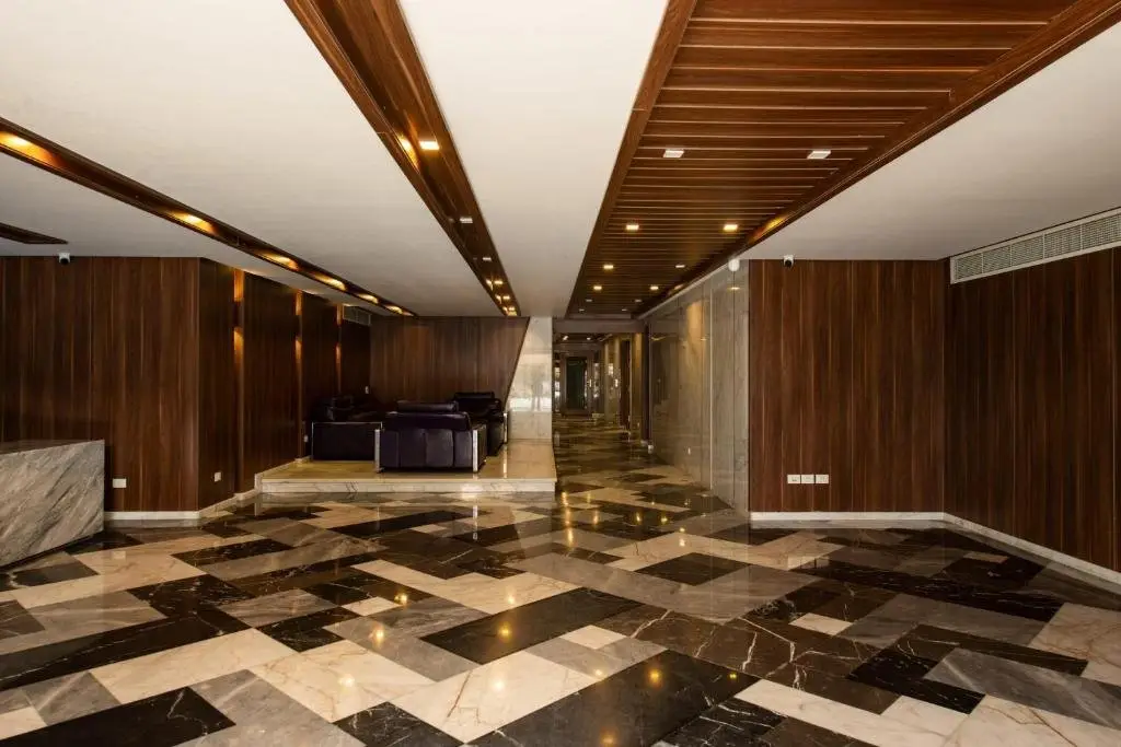 Каир: Waterfront Designer 2br W/ Pool Access - 5 Min To Airport