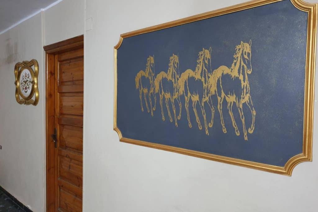 Каир: Comfy 3 Bedrooms Apartment in Cairo Z1