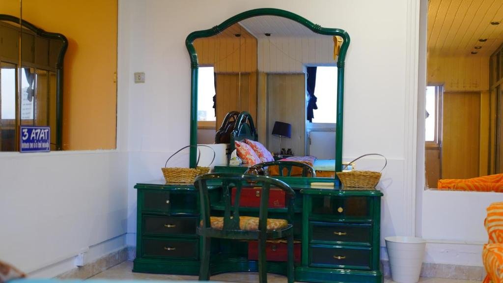 Гиза: Spacious 2 Bedroom Apt Viewing the Holy Nile
