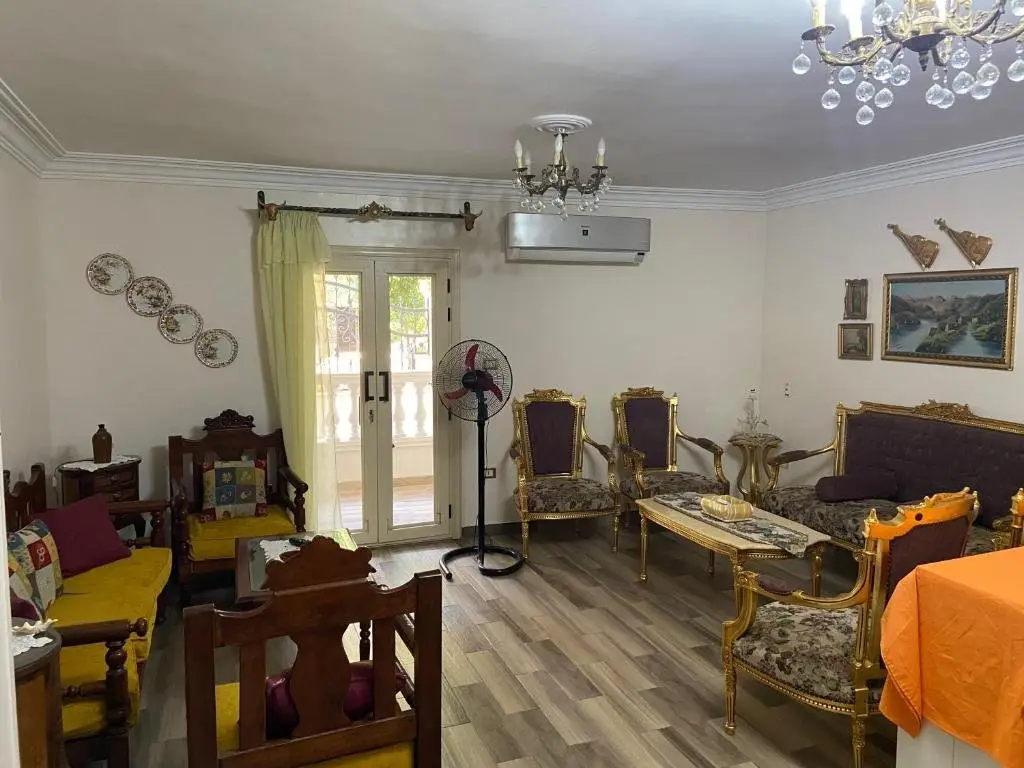 Каир: nora's apartment