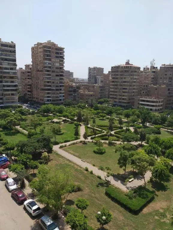 Каир: 1 bedroom apartment in the heart of Cairo , just 15 minutes from the airport