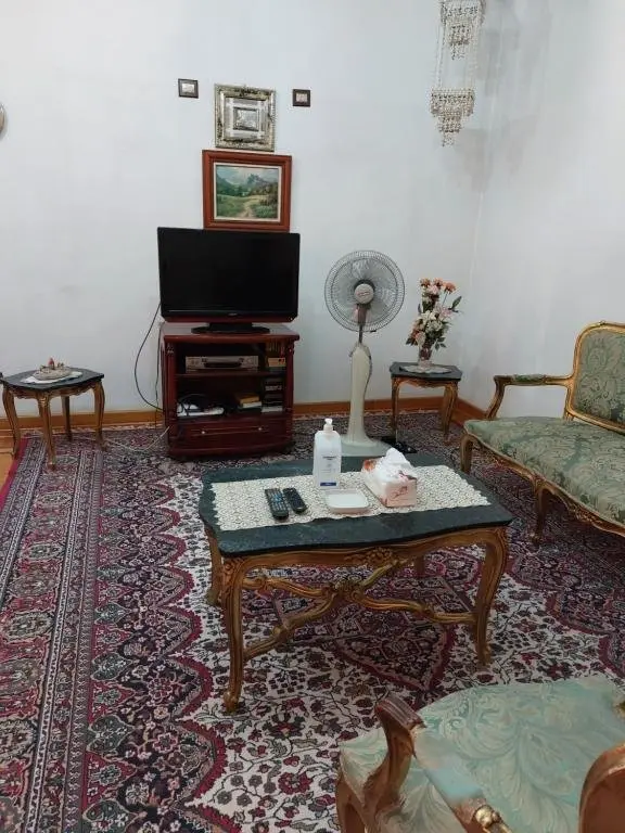Каир: 1 bedroom apartment in the heart of Cairo , just 15 minutes from the airport