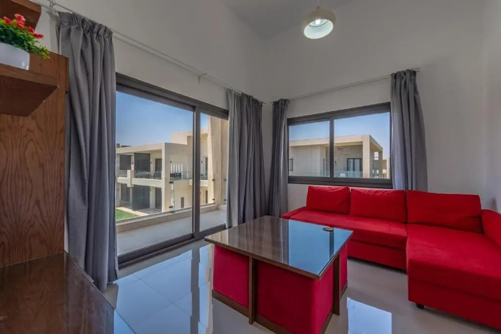 Эль-Гуна: Golden Apartments Pool view 1 bedroom apartment in GCribs