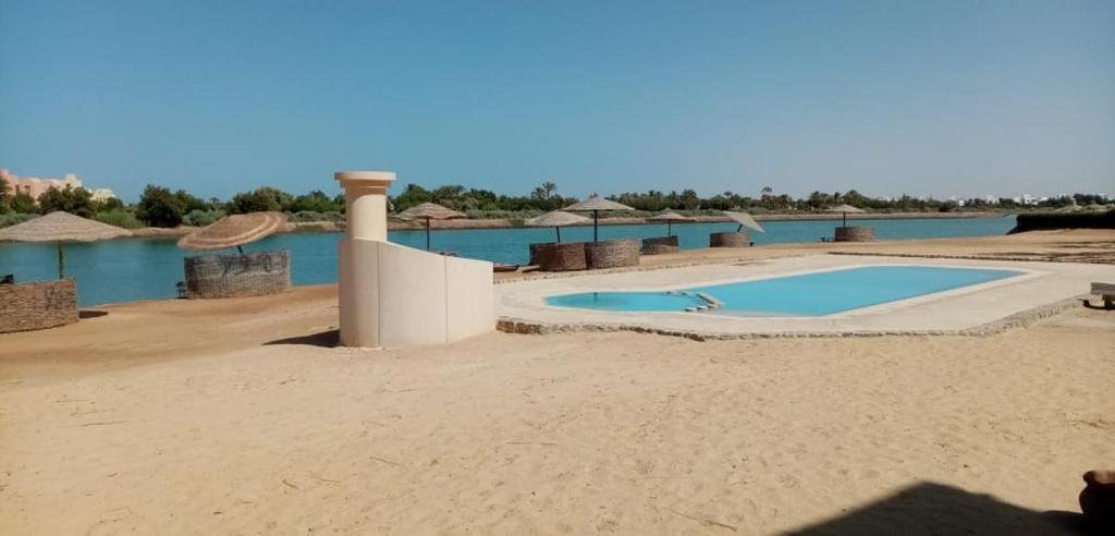 Эль-Гуна: Gouna Studio shared pool and lagoon