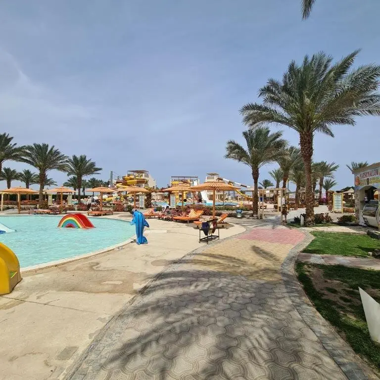 Хургада: 1 bedroom with beach and pool in Nubia Resort Hurghada
