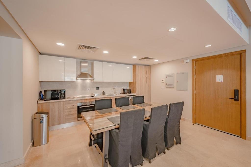 Эль-Гуна: High Standard 2-Bedroom in Mangroovy Residence, Pool View & Beach
