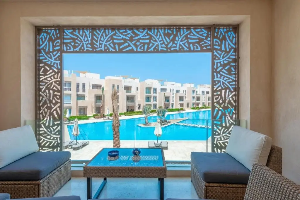 Эль-Гуна: High Standard 2-Bedroom in Mangroovy Residence, Pool View & Beach