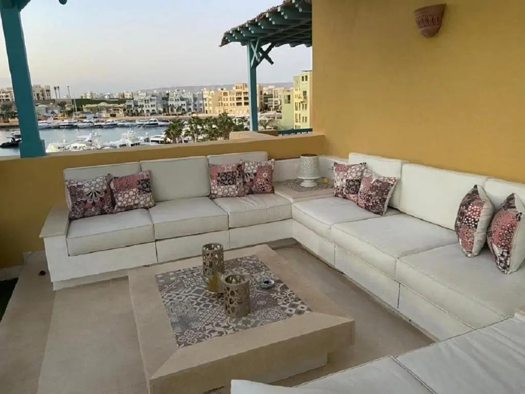 Эль-Гуна: Heated Jacuzzi 2BR Apartment on Yacht view