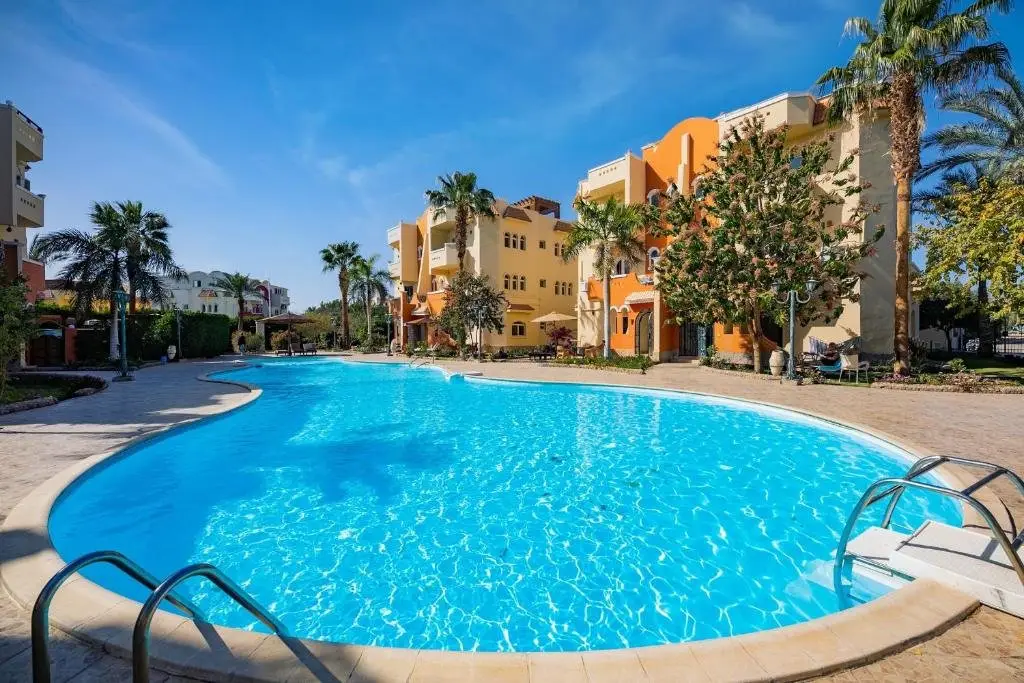 Green Garden Resort Poolside Executive Villa 127 — фото 1