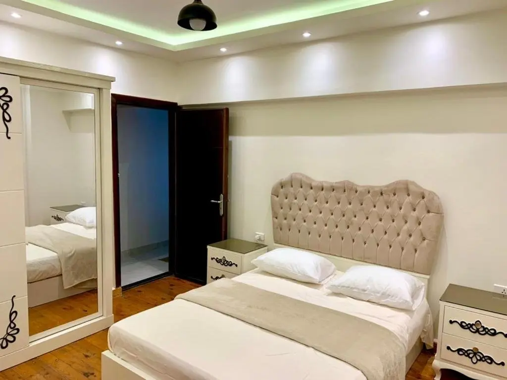 Александрия: Alexandria Luxury Apartments Gleem 1 Direct Sea View