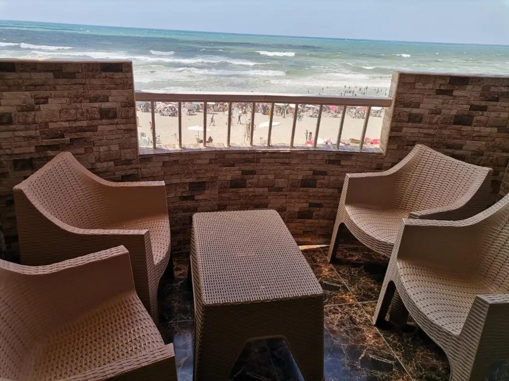 Александрия: Family Condo With Panoramic Sea View 1
