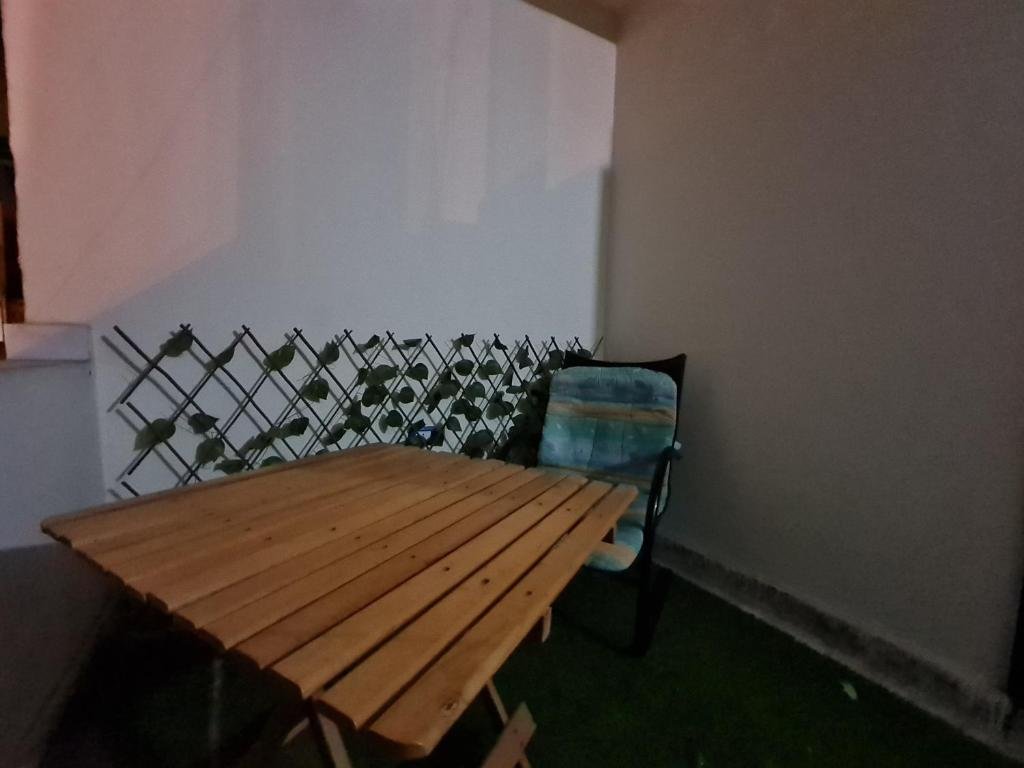Александрия: Sunny modern apartment with good internet, near from city center of Alexandria