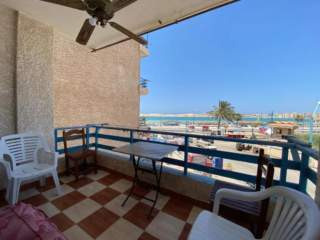 Мерса-Матрух: Lovely 4 bed vacation apartment with sea view