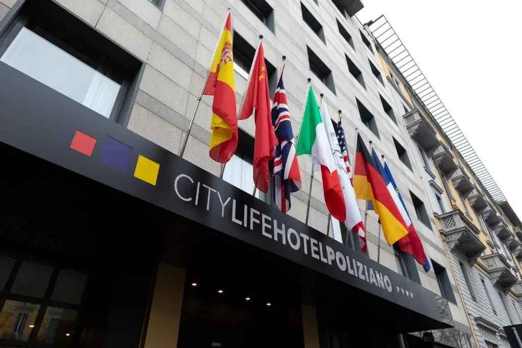 Бейнеу: City Life Hotel Poliziano