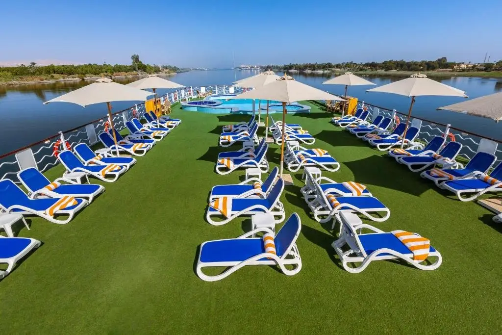 Луксор: MS Chateau Lafayette Nile Cruise - 4 nights from Luxor each Monday and 3 nights from Aswan each Friday