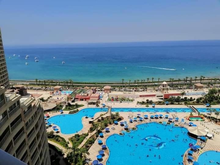 Айн-Сохна: شاليهات اهرامات بورتو السخنه بورتو