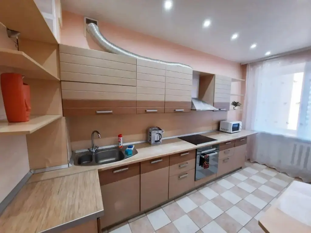 Тюмень: AtmaHouse на улице Мельникайте 125А