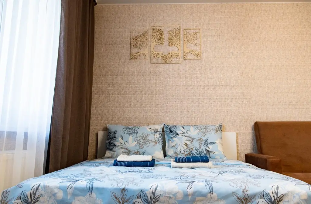 Тюмень: Romlex Apartments (Ромлекс) на улице Сидора Путилова 45