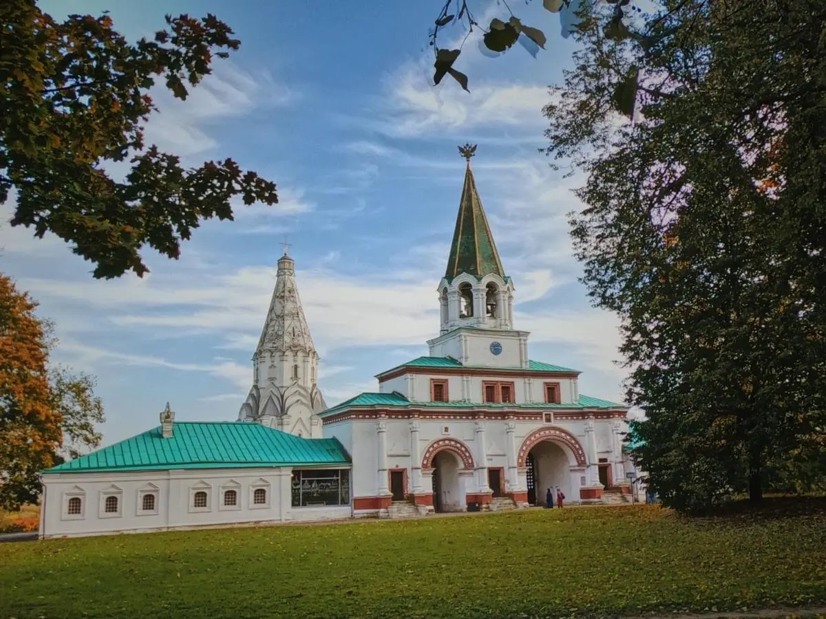 Москва: Гостиница Коломенское