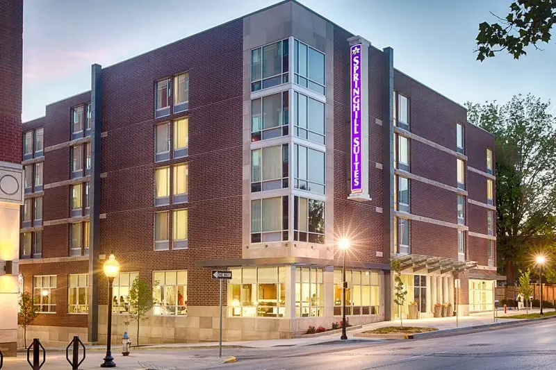 Масаллы: Springhill Suites Bloomington
