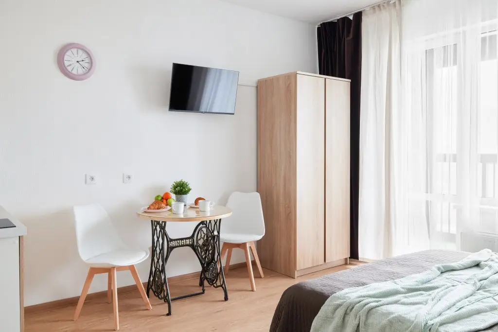 Санкт-Петербург: Апартаменты "RoomyRoom Флора" в Санкт-Петербурге