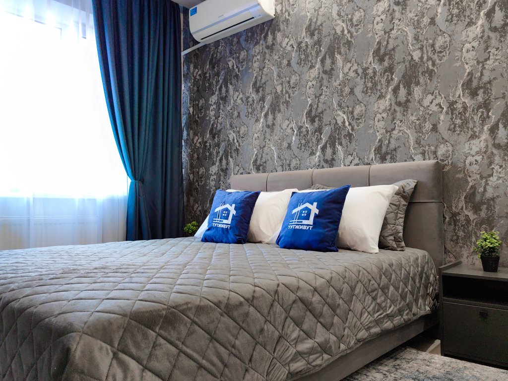 Апартаменты тутживут | LUX | Парк и Стадион — фото 1