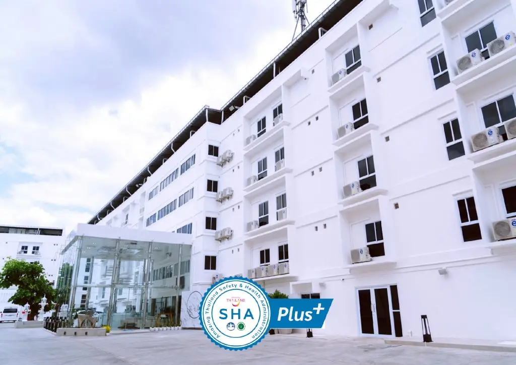 Удонтхани: The White Hotel By Charoensri (SHA Extra Plus)
